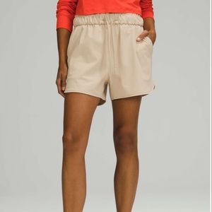 Lululemon Stretch High Rise Short 3.5”